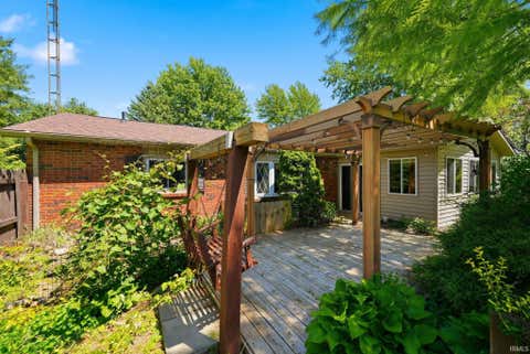 Tiny photo for 11201 S County Road 700 E, Selma, IN 47383 (MLS # 202621781)