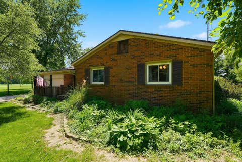 Tiny photo for 11201 S County Road 700 E, Selma, IN 47383 (MLS # 202621781)