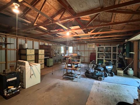 Tiny photo for 999 N 300 E, Logansport, IN 46947 (MLS # 202528136)