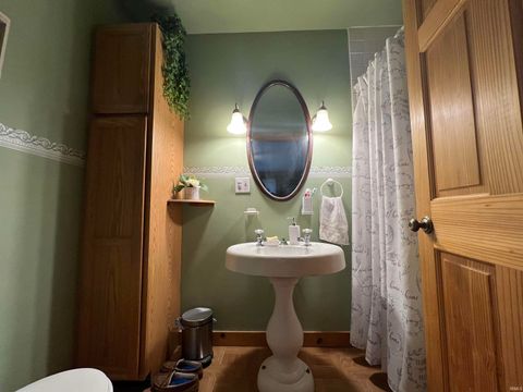 Tiny photo for 999 N 300 E, Logansport, IN 46947 (MLS # 202528136)