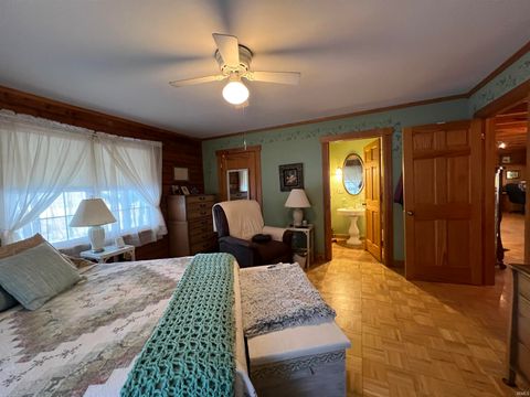 Tiny photo for 999 N 300 E, Logansport, IN 46947 (MLS # 202528136)