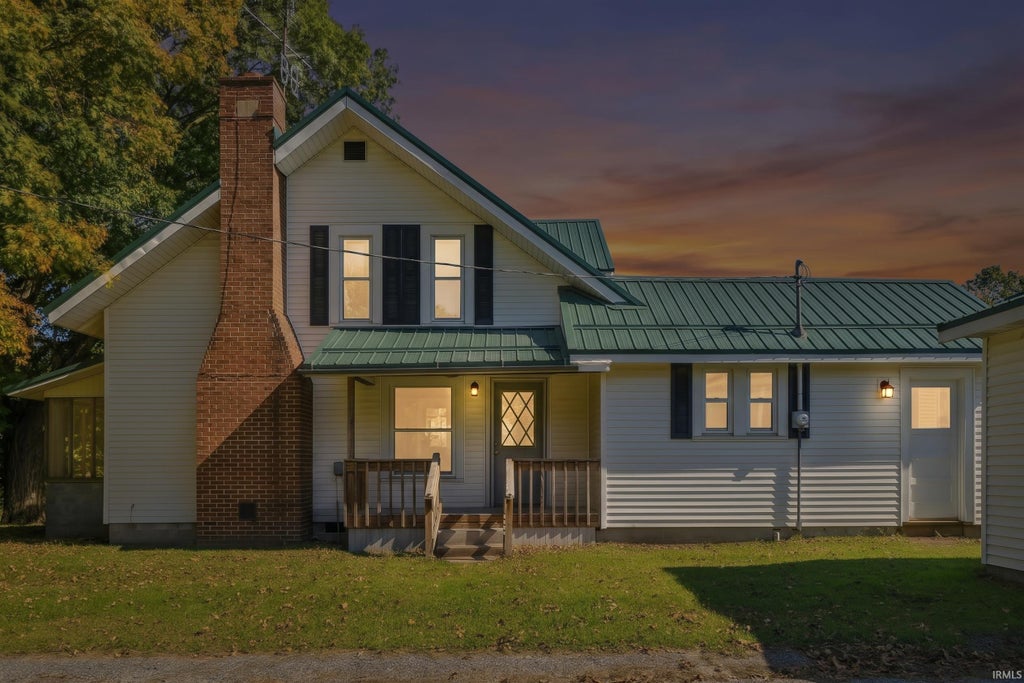 Photo of 8565 E Metz Road, Angola, IN 46703 (MLS # 202642075)