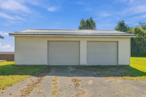 Tiny photo for 8565 E Metz Road, Angola, IN 46703 (MLS # 202642075)