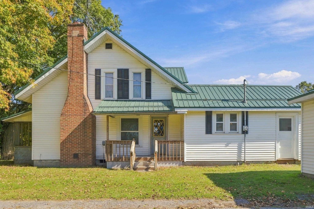 Photo of 8565 E Metz Road, Angola, IN 46703 (MLS # 202642075)