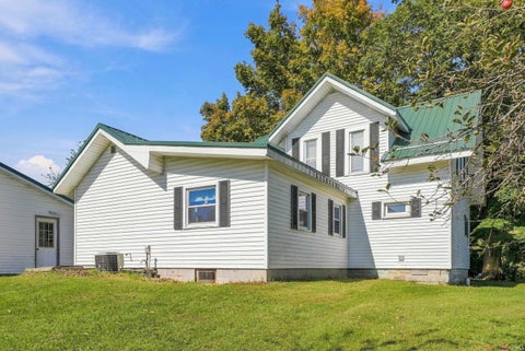 Tiny photo for 8565 E Metz Road, Angola, IN 46703 (MLS # 202642075)