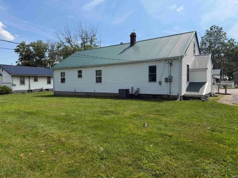 Tiny photo for 1109 Emery Street, Kokomo, IN 46902 (MLS # 202627132)
