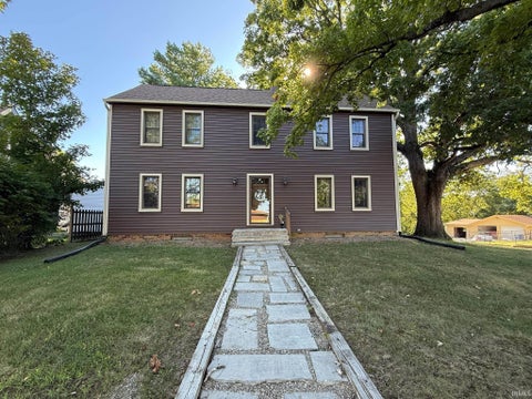 Photo of 101 Lincoln Avenue, Bedford, IN 47421 (MLS # 202636894)