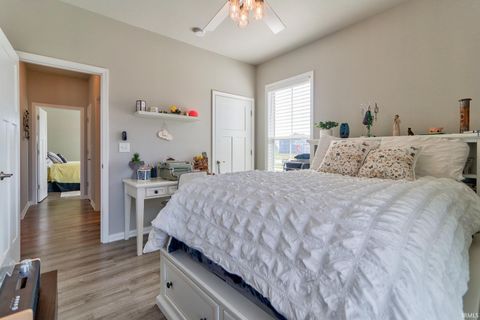 Tiny photo for 11400 Yerkes Drive, Evansville, IN 47725 (MLS # 202607617)