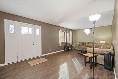 Tiny photo for 2405 Carmelita Boulevard, Kokomo, IN 46902 (MLS # 202600863)