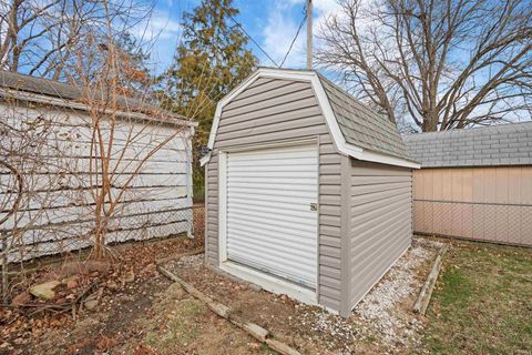 Tiny photo for 2405 Carmelita Boulevard, Kokomo, IN 46902 (MLS # 202600863)