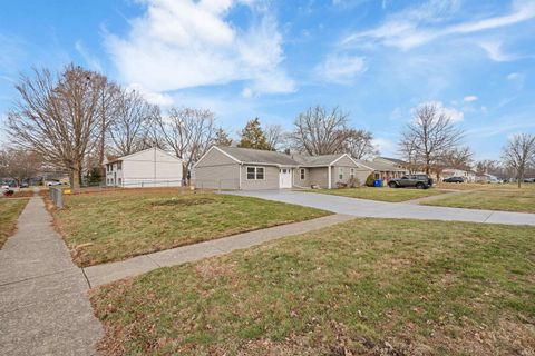 Tiny photo for 2405 Carmelita Boulevard, Kokomo, IN 46902 (MLS # 202600863)