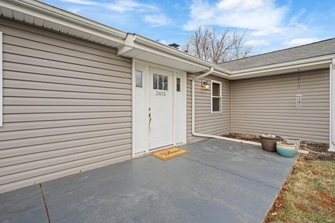 Tiny photo for 2405 Carmelita Boulevard, Kokomo, IN 46902 (MLS # 202600863)
