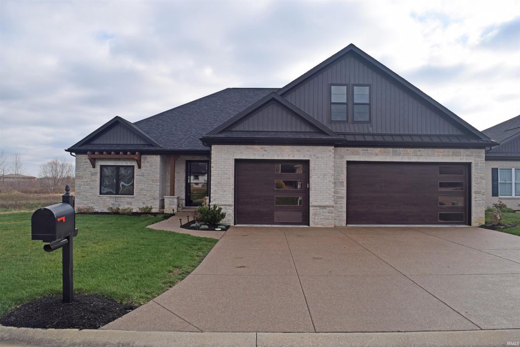 Photo of 7515 Lauren Drive, Evansville, IN 47725 (MLS # 202547672)
