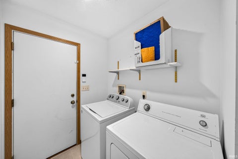 Tiny photo for 51574 Downey Street, Elkhart, IN 46514 (MLS # 202638881)
