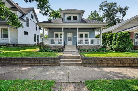 Tiny photo for 815 S 24Th Street, South Bend, IN 46615 (MLS # 202624844)
