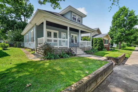Tiny photo for 815 S 24Th Street, South Bend, IN 46615 (MLS # 202624844)