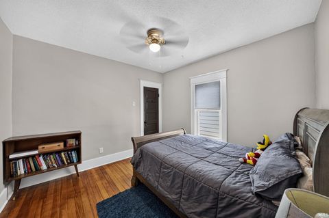 Tiny photo for 815 S 24Th Street, South Bend, IN 46615 (MLS # 202624844)