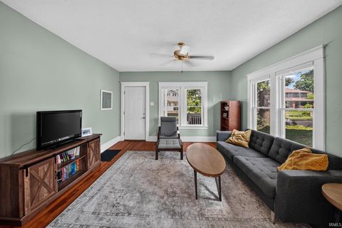 Tiny photo for 815 S 24Th Street, South Bend, IN 46615 (MLS # 202624844)