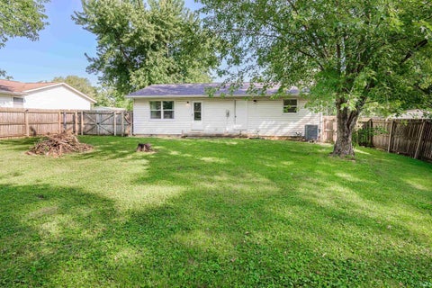 Tiny photo for 1031 N Orris Drive, Bloomington, IN 47404 (MLS # 202635177)