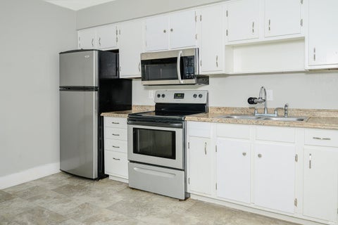 Tiny photo for 1031 N Orris Drive, Bloomington, IN 47404 (MLS # 202635177)
