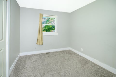 Tiny photo for 1031 N Orris Drive, Bloomington, IN 47404 (MLS # 202635177)