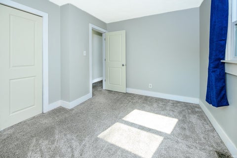 Tiny photo for 1031 N Orris Drive, Bloomington, IN 47404 (MLS # 202635177)