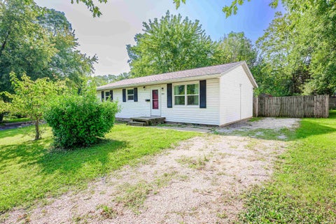 Tiny photo for 1031 N Orris Drive, Bloomington, IN 47404 (MLS # 202635177)