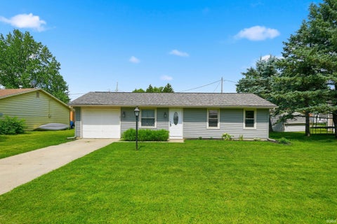 Tiny photo for 110 Eastwood Court, Garrett, IN 46738 (MLS # 202625394)