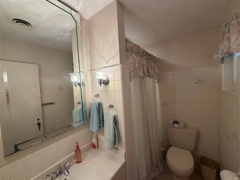 Tiny photo for 2813 Wayside Drive, Evansville, IN 47711 (MLS # 202638907)
