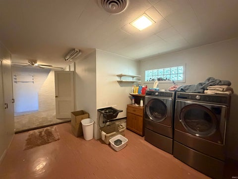 Tiny photo for 2813 Wayside Drive, Evansville, IN 47711 (MLS # 202638907)