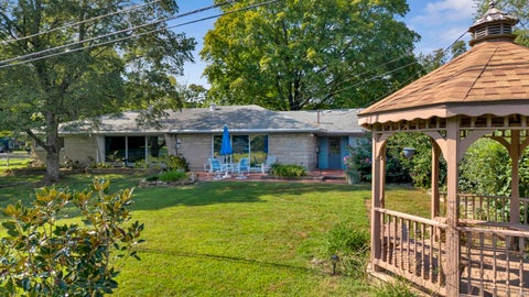 Tiny photo for 2813 Wayside Drive, Evansville, IN 47711 (MLS # 202638907)