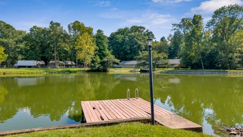Tiny photo for 2813 Wayside Drive, Evansville, IN 47711 (MLS # 202638907)