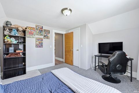 Tiny photo for 401 S Randolph Street, Garrett, IN 46738 (MLS # 202605027)