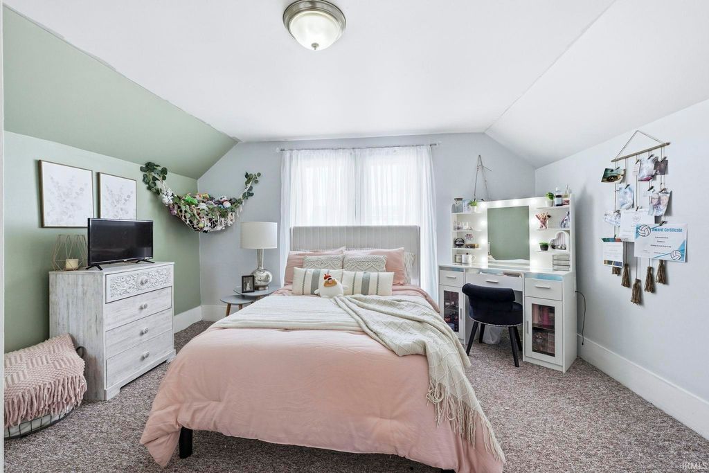 Photo of 401 S Randolph Street, Garrett, IN 46738 (MLS # 202605027)