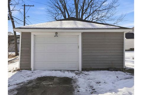 Tiny photo for 401 S Randolph Street, Garrett, IN 46738 (MLS # 202605027)