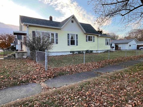 Photo of 550 E Main Street, Peru, IN 46970 (MLS # 202546586)