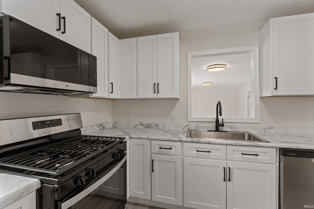 Photo of 3706 W Jefferson Boulevard, South Bend, IN 46619 (MLS # 202606700)