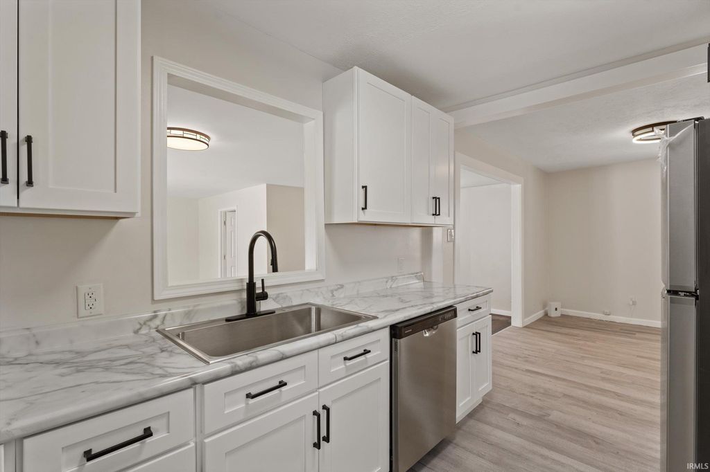 Photo of 3706 W Jefferson Boulevard, South Bend, IN 46619 (MLS # 202606700)