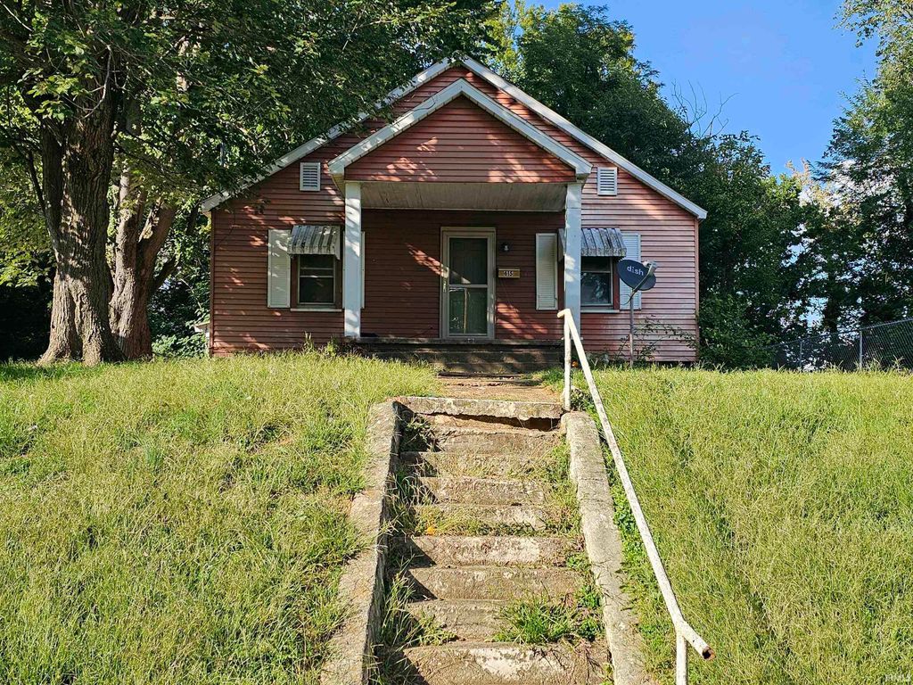 Photo of 615 Williamson Street, Rockport, IN 47635 (MLS # 202545464)