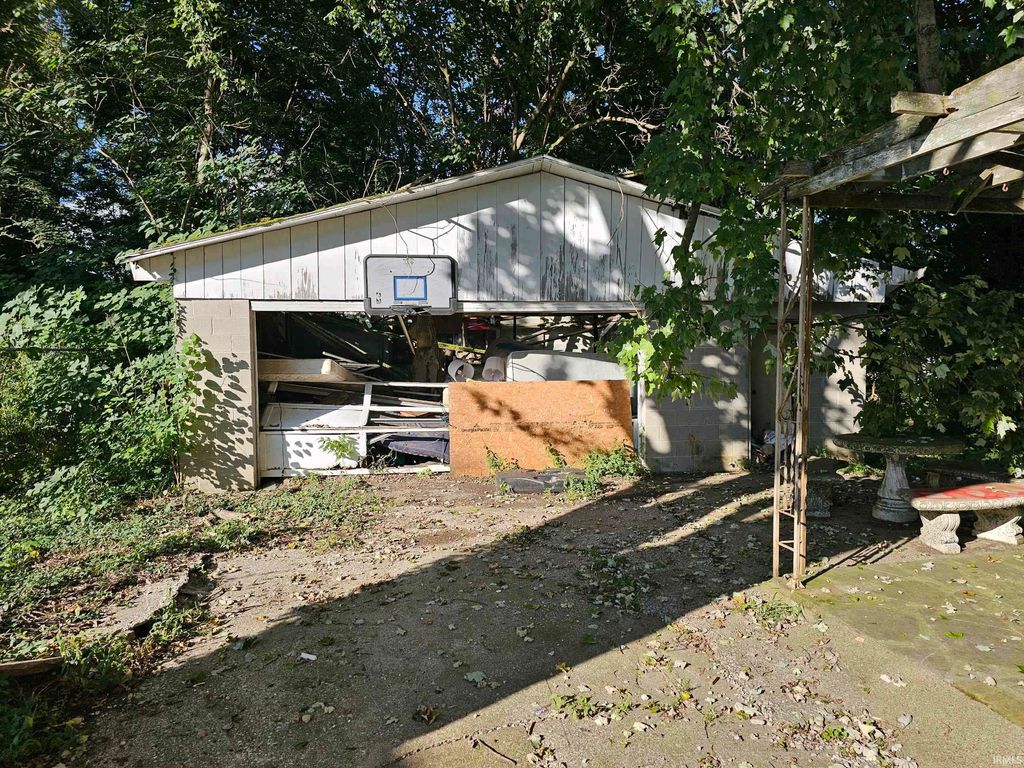 Photo of 615 Williamson Street, Rockport, IN 47635 (MLS # 202545464)