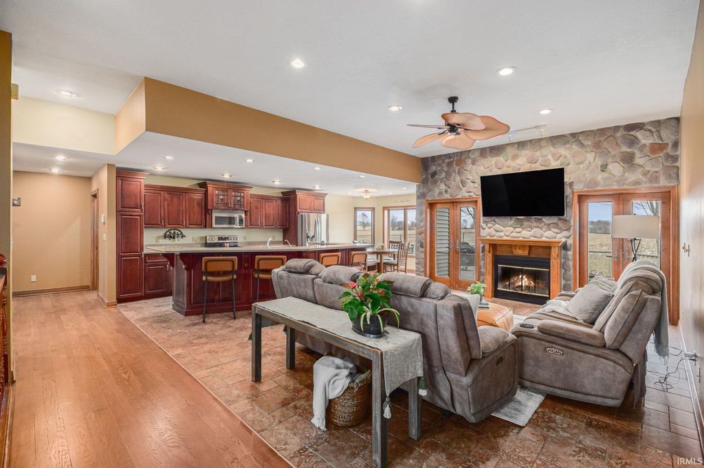 Photo of 4715 W 200 South Road, Warsaw, IN 46580 (MLS # 202613255)