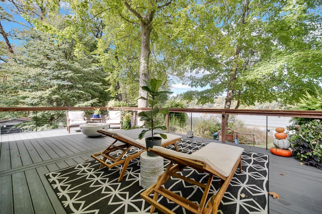 Photo of 15242 Happy Acres Trail, Plymouth, IN 46563 (MLS # 202611048)
