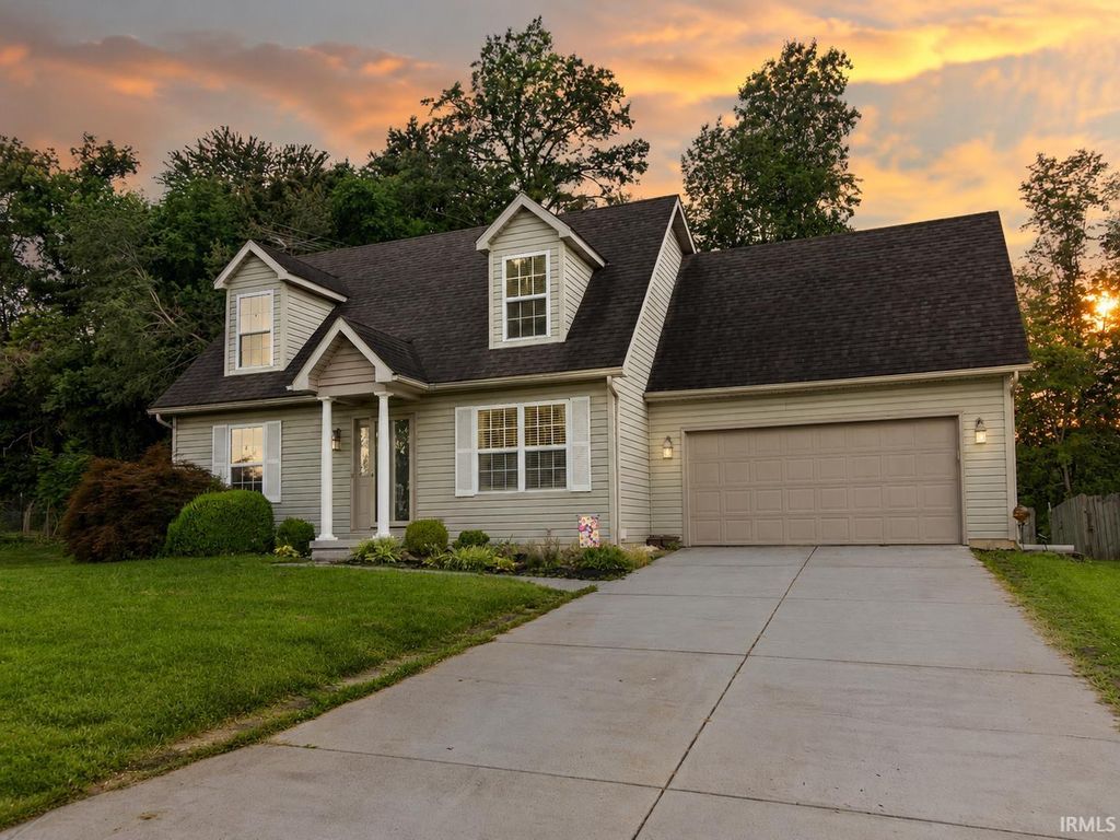 Photo of 12312 Kenai Drive, Evansville, IN 47725 (MLS # 202627154)