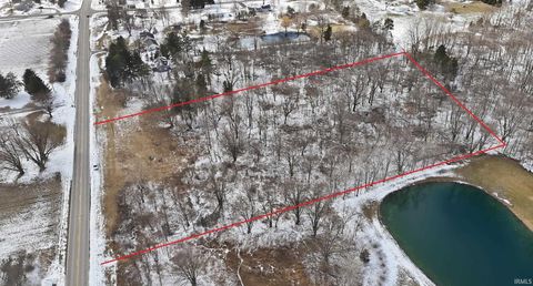 Photo of 12950 W Washington Center Road, Fort Wayne, IN 46818 (MLS # 202605892)