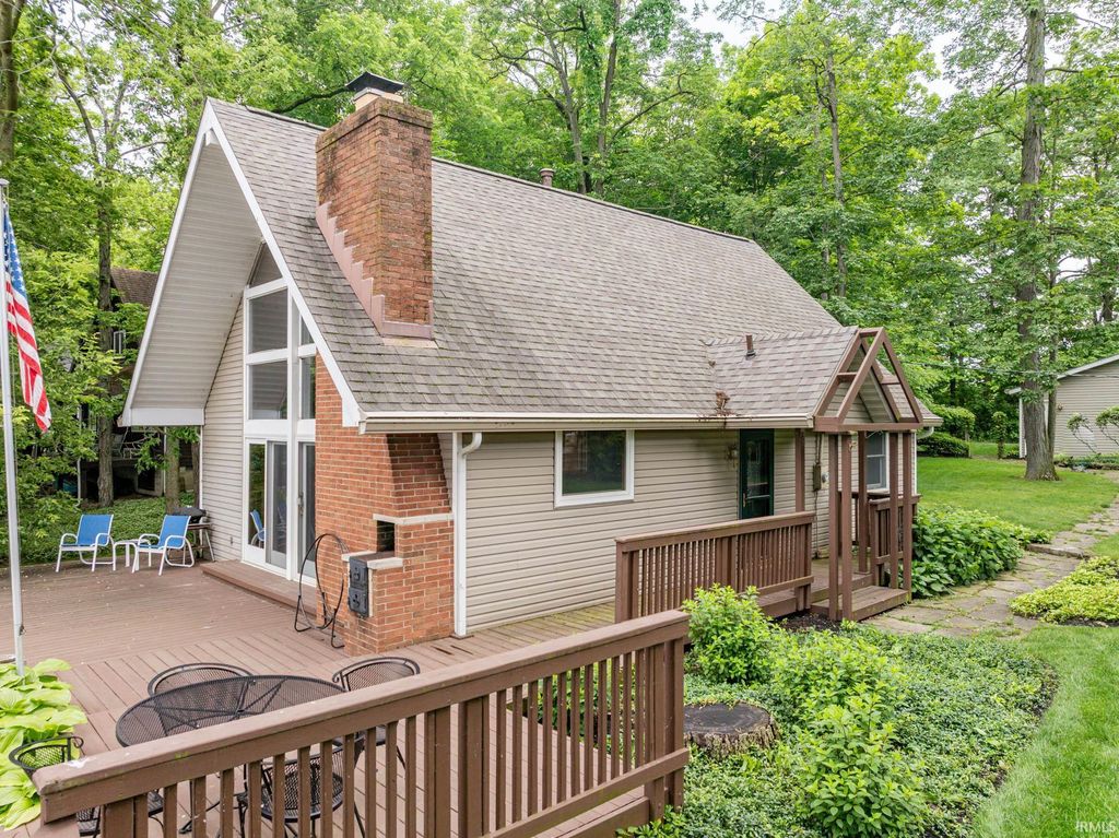 Photo of 3503 SW Indian Trail Lake Road, Farmland, IN 47340 (MLS # 202626449)