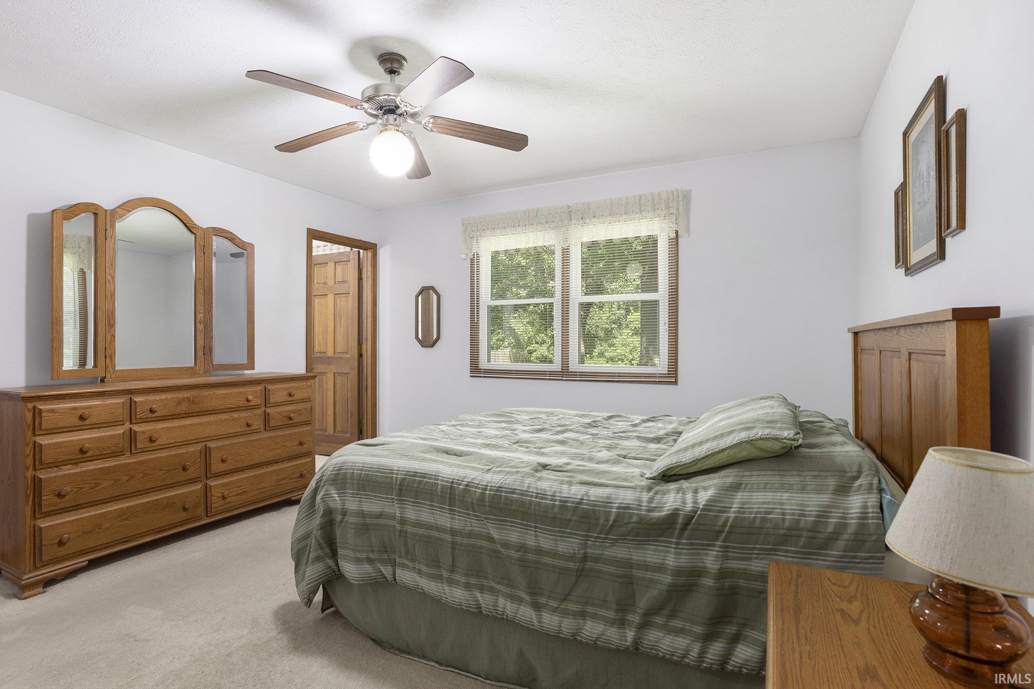 Mishawaka, Indiana 46545, United States, 3 Bedrooms Bedrooms, ,2 BathroomsBathrooms,Residential,Active,168056