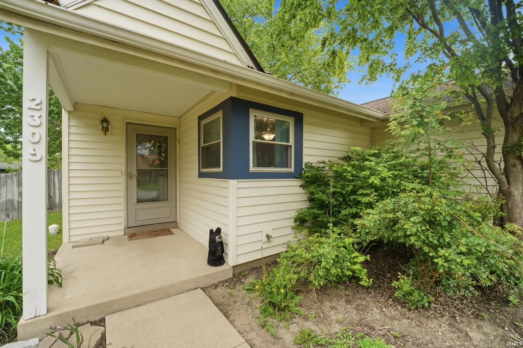 Photo of 2305 Tassel E Court, West Lafayette, IN 47906 (MLS # 202615712)