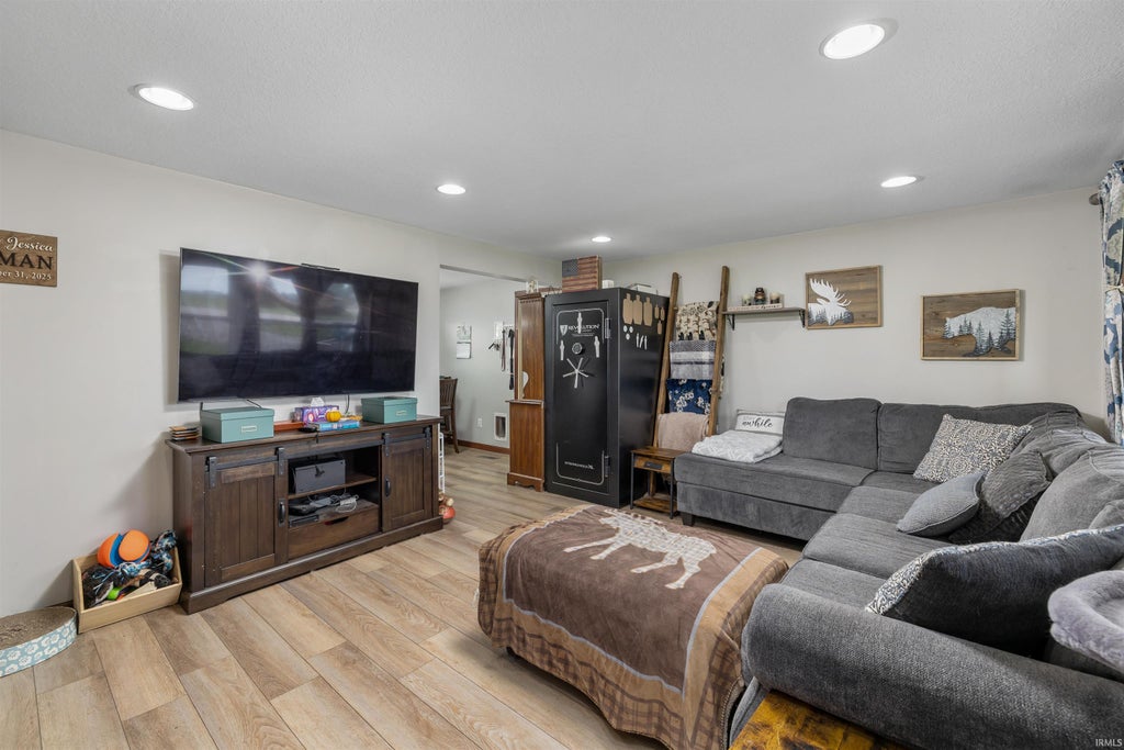 Photo of 7542 N State Road 1 Road, Ossian, IN 46777 (MLS # 202640040)
