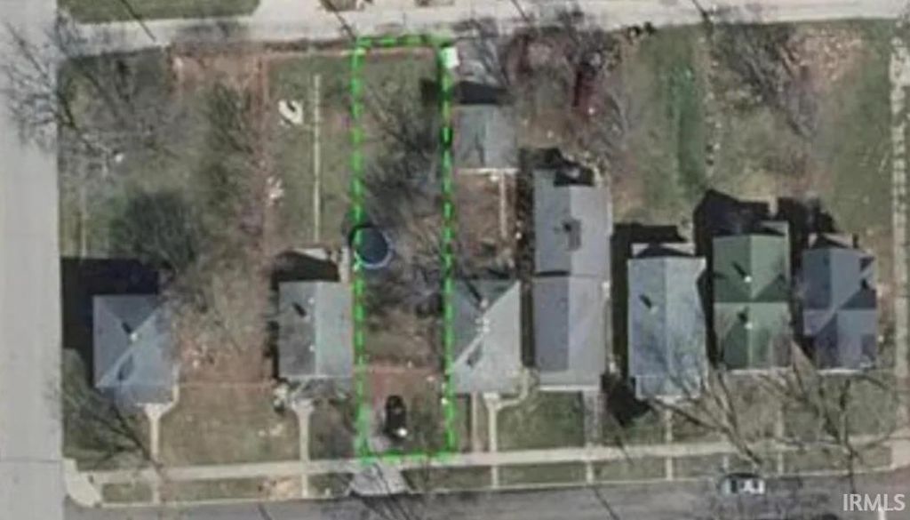 Photo of 1300 Polk Street, Fort Wayne, IN 46808 (MLS # 202535047)