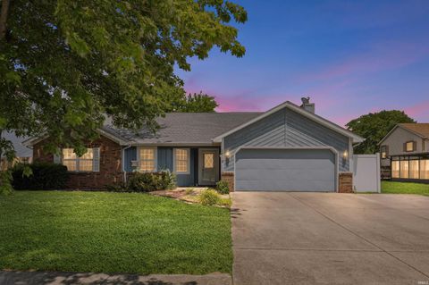 Tiny photo for 1018 Southport Drive, Lafayette, IN 47909 (MLS # 202527869)